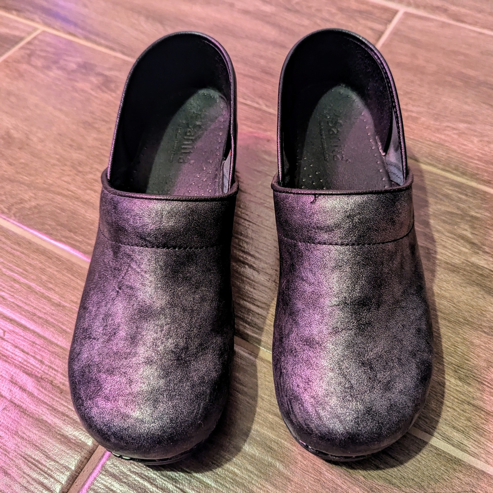 Sanita Metallic Women's Clogs